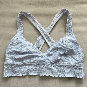 Aerie size M lace, lined bra with crisscross straps in back, barely used